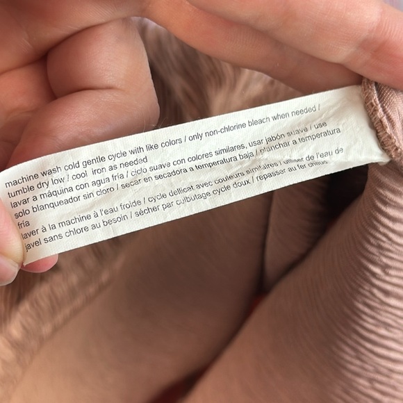 Eloquii Textured Velvet Flare Sleeves Plus Size Dress Size 22 - Picture 10 of 14